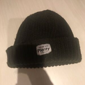5/15$!Olive Green Kids Beanie​​